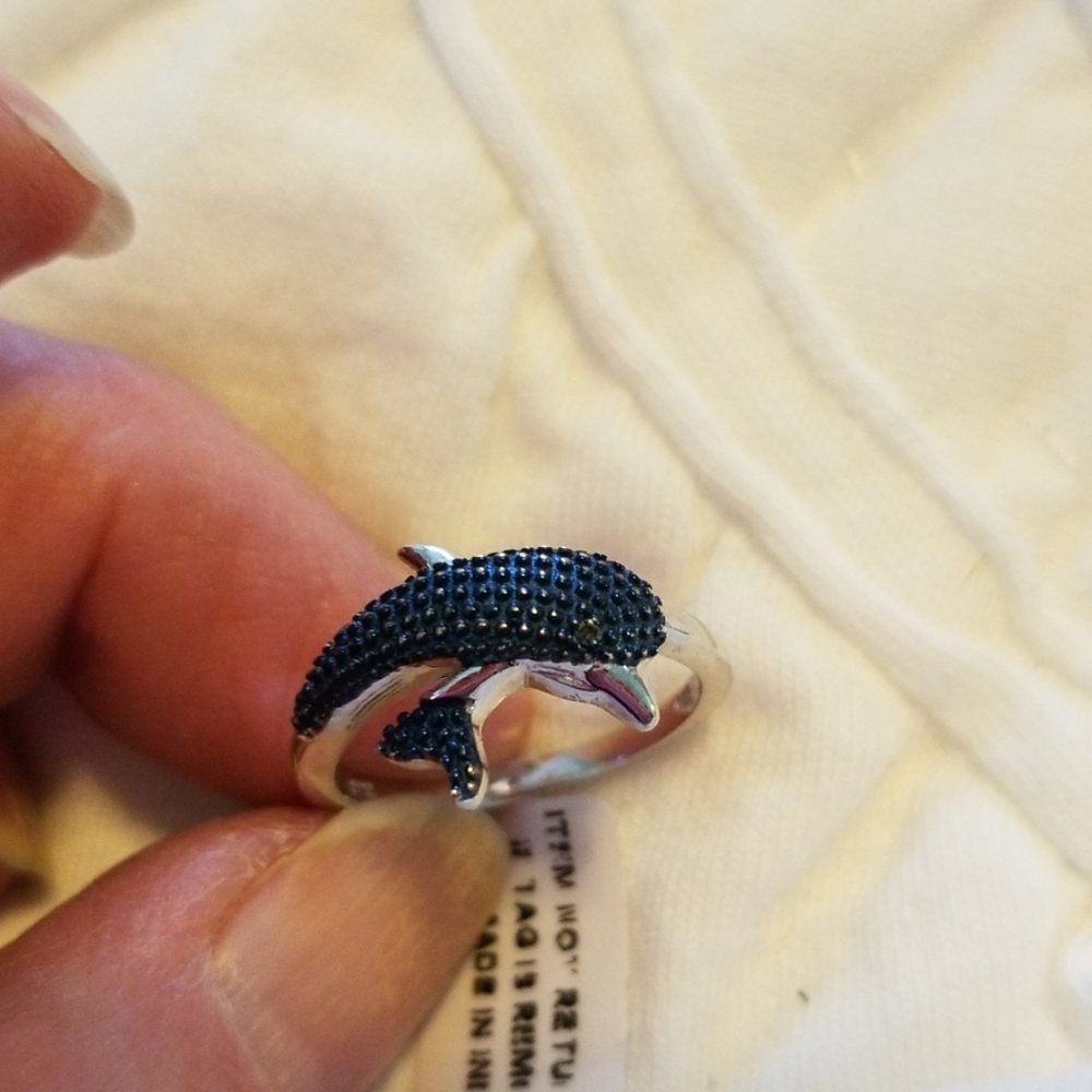 Blue diamond, Dolphin ring
